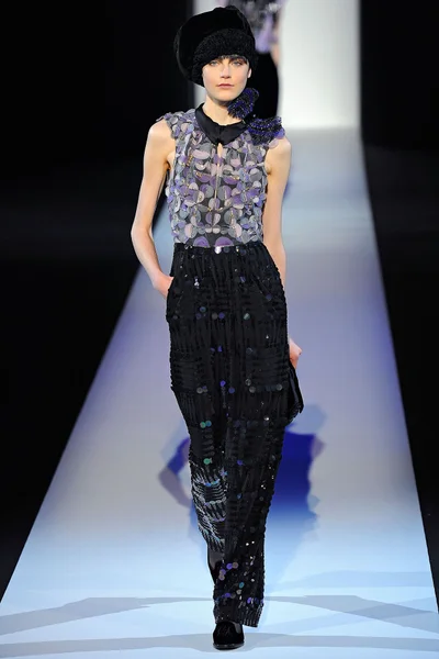 Look 74